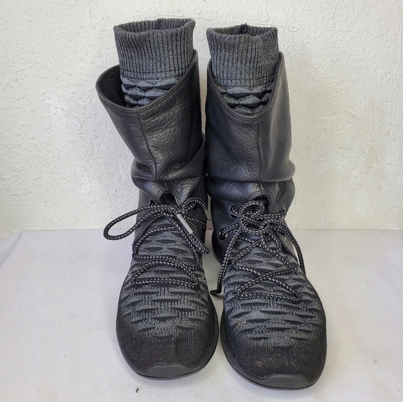 Nike W Roshe Two 2 Hi Flynit Black Black Sneaker Shoes Boots RARE - Picture 2 of 12